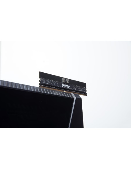 Kingston Technology FURY 16GB 5600MT s DDR5 ECC Reg CL28 DIMM Renegade Pro EXPO