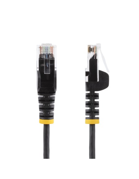 StarTech.com Cable Cat6 de 2,5m - Delgado - con Conectores RJ45 sin Enganches - Negro