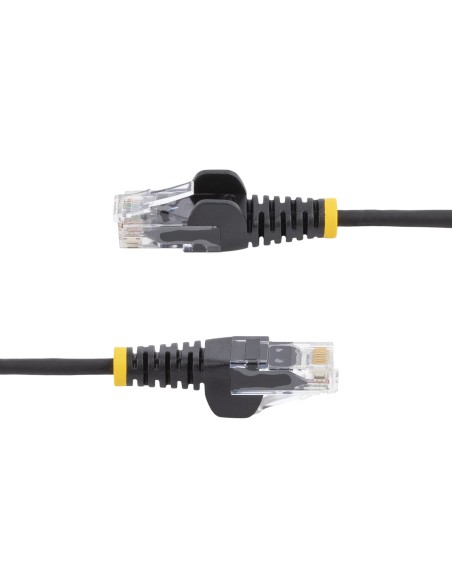 StarTech.com Cable Cat6 de 2,5m - Delgado - con Conectores RJ45 sin Enganches - Negro