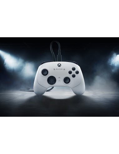 Razer Wolverine V3 Tournament Edition Blanco USB Gamepad Analógico PC, Xbox Series S, Xbox Series X