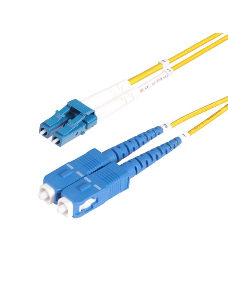 StarTech.com Cable de Fibra Óptica LC a SC (UPC) OS2 Monomodo 9 125µm 100G LSZH Dúplex de 2m - Low Insertion Loss - Resistente