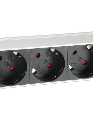 Equip 333309 base múltiple 1,8 m 7 salidas AC Interior Negro, Blanco