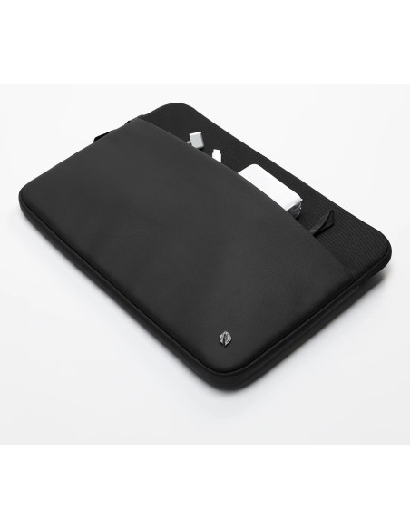 Incase ARC Funda para con ReSpun 100 % poliéster reciclado para portátil de 16 pulgadas (M1-M4, 2021-2024)