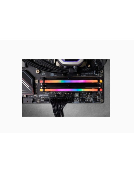 Corsair Vengeance RGB Pro módulo de memoria 32 GB 2 x 16 GB DDR4 288-pin DIMM