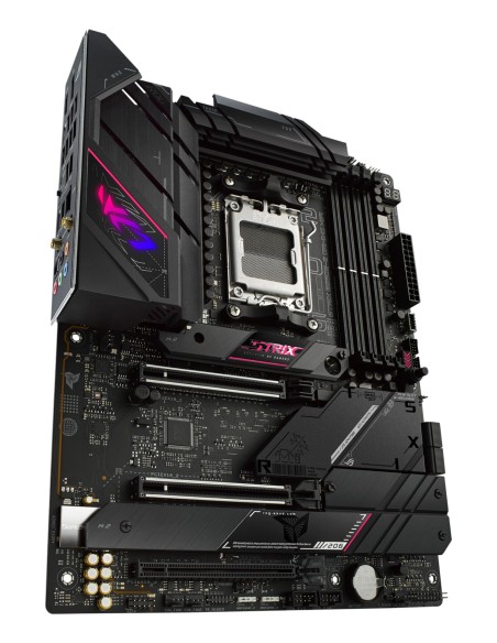 ASUS ROG STRIX B650E-E GAMING WIFI AMD B650 Zócalo AM5 ATX