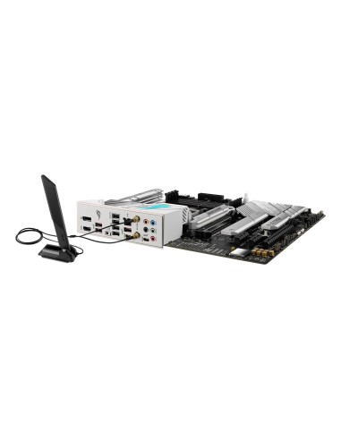ASUS ROG STRIX B650-A GAMING WIFI AMD B650 Zócalo AM5 ATX